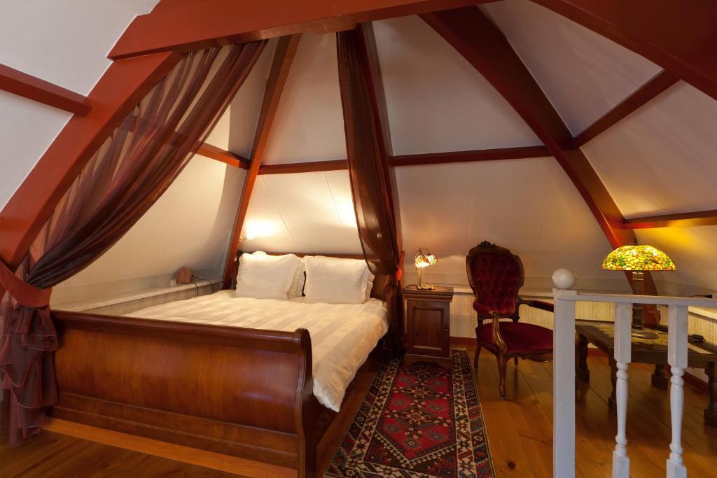 Hotel Pension 'T Huys Grol Ренессе Номер фото