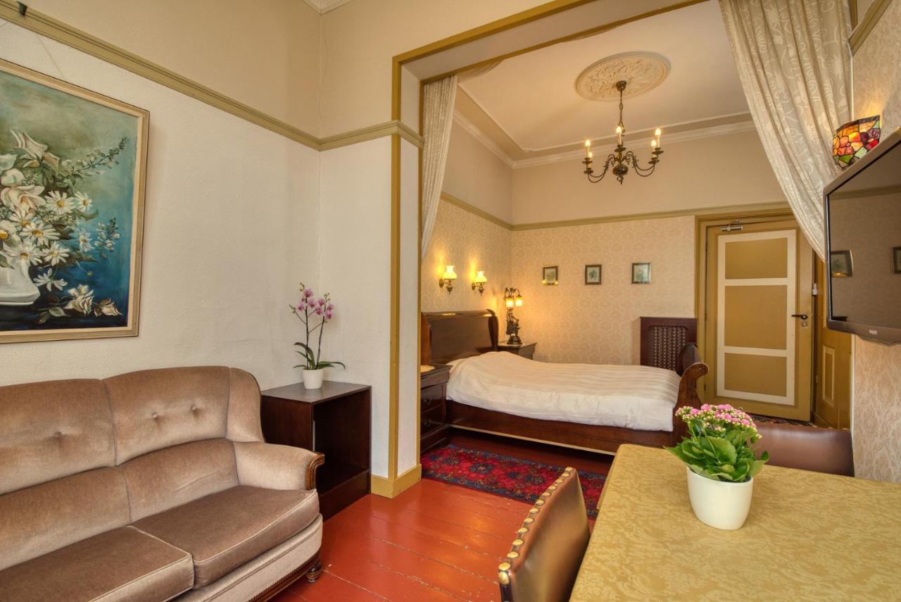 Hotel Pension 'T Huys Grol Ренессе Экстерьер фото