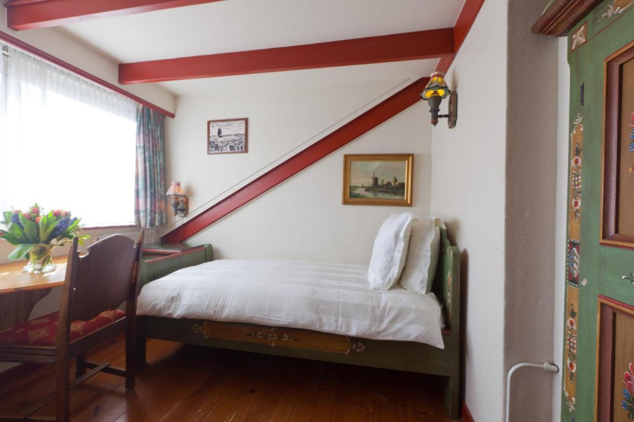 Hotel Pension 'T Huys Grol Ренессе Номер фото